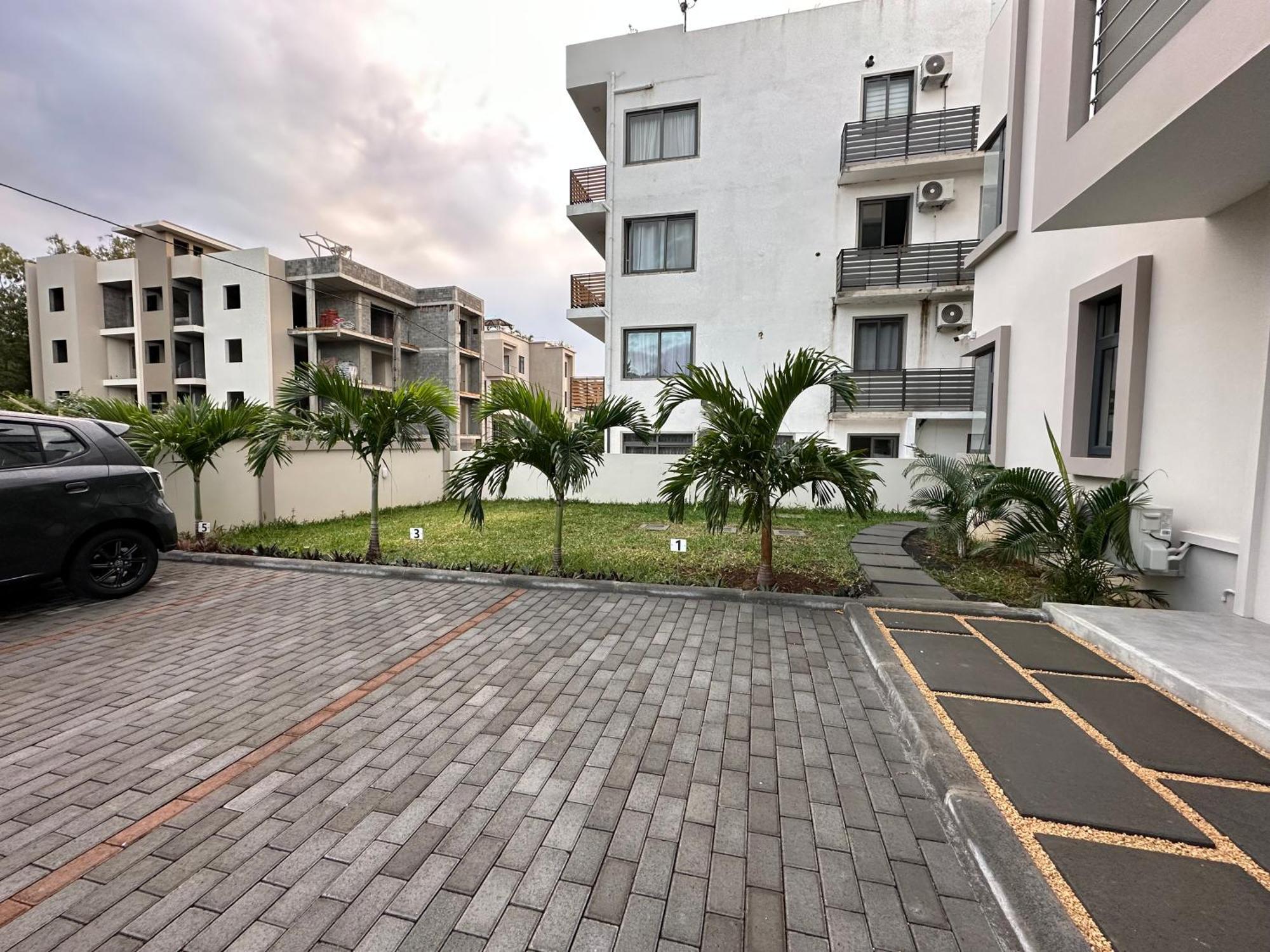 Seasand-Entire Luxury 3 Bd Condo - Close To Beach Flic en Flac Exterior photo